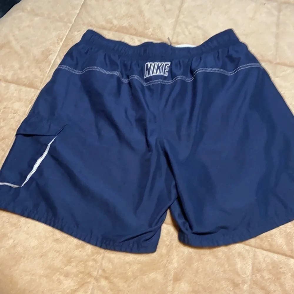 Nike side pocket drained drawstring elastic waistband swim trunks